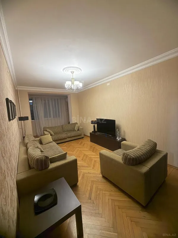 Satılır 3 otaqlı mənzil 70 m²