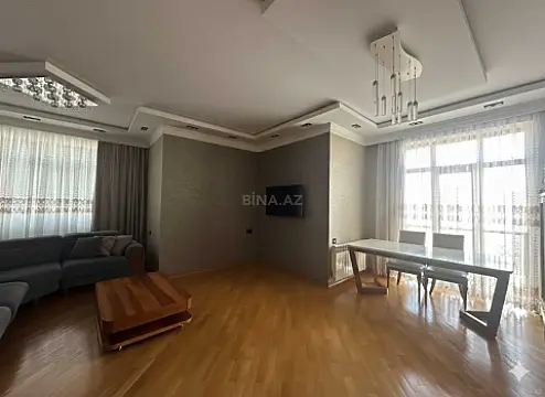 Satılır 3 otaqlı mənzil 120 m²