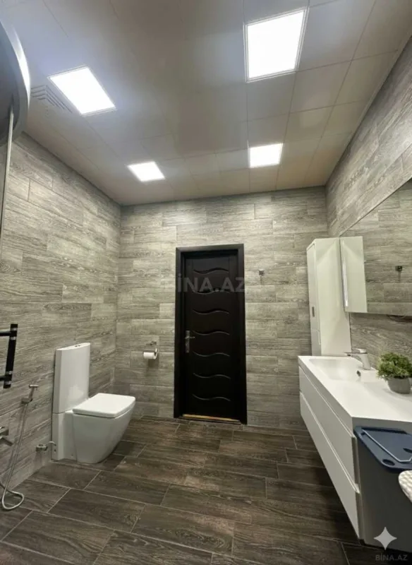 Satılır 3 otaqlı mənzil 120 m²