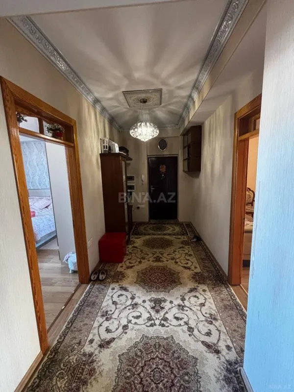 Satılır 3 otaqlı mənzil 110 m²