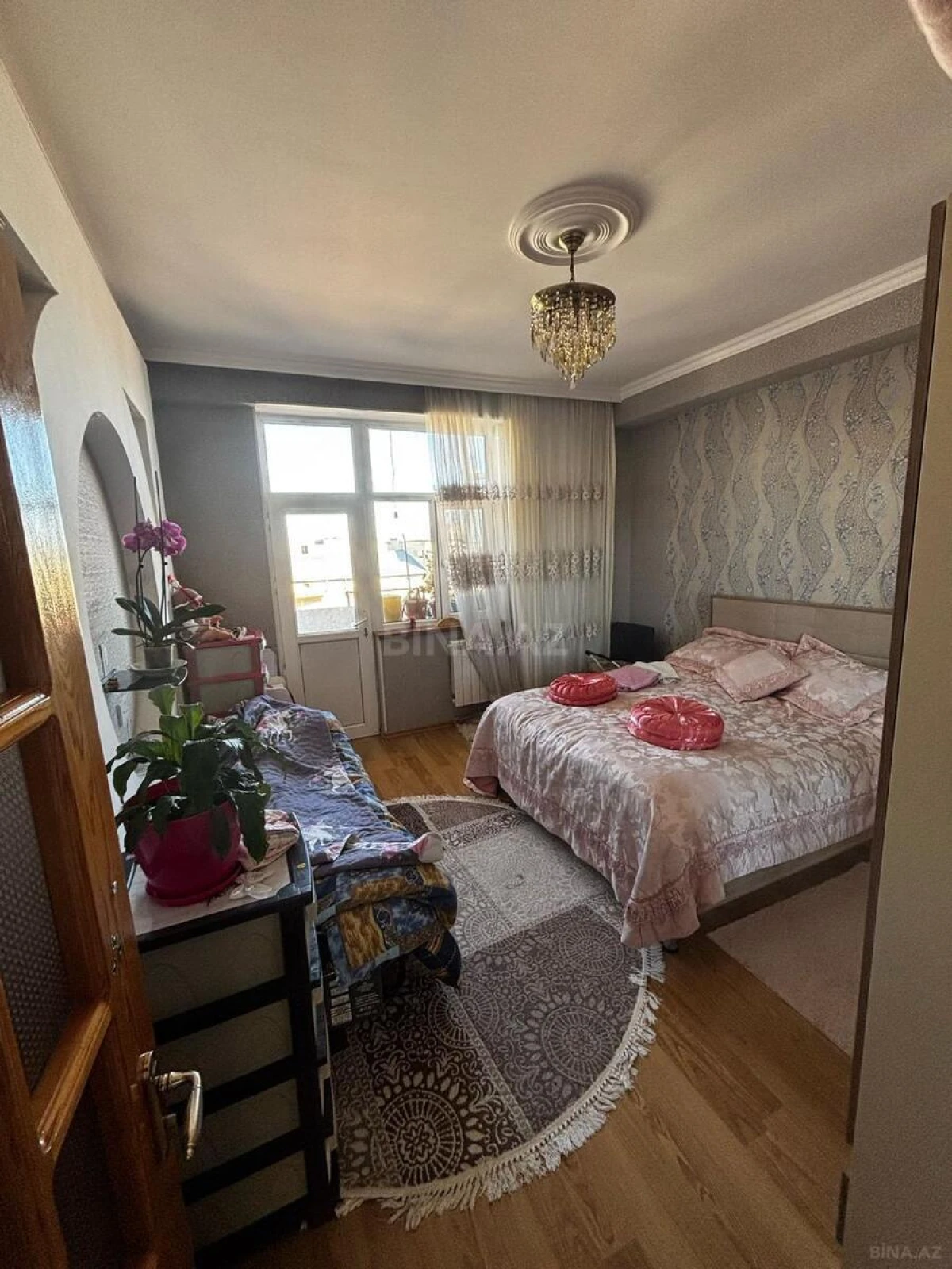 Satılır 3 otaqlı mənzil 110 m²