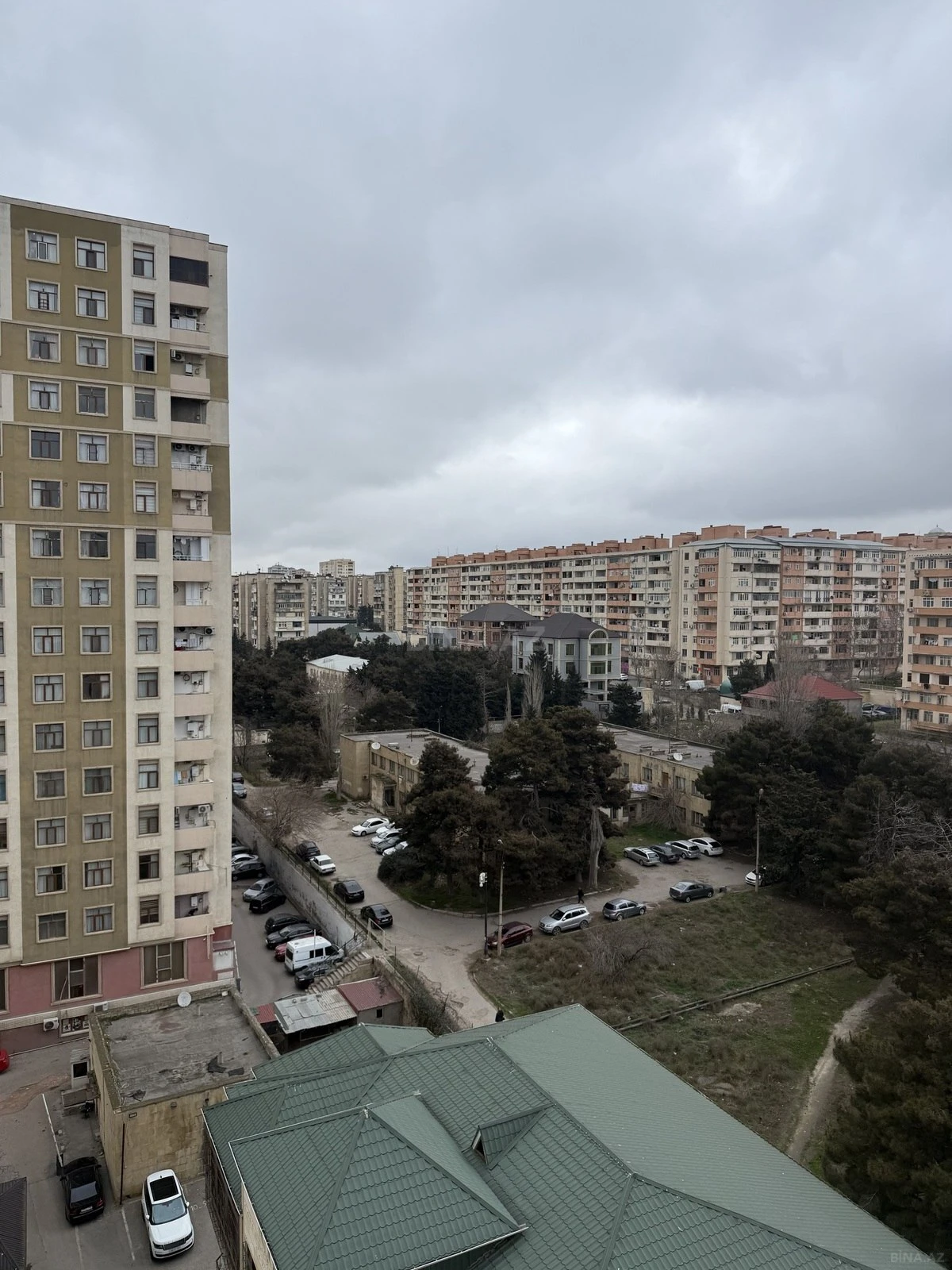 Satılır 3 otaqlı mənzil 115 m²