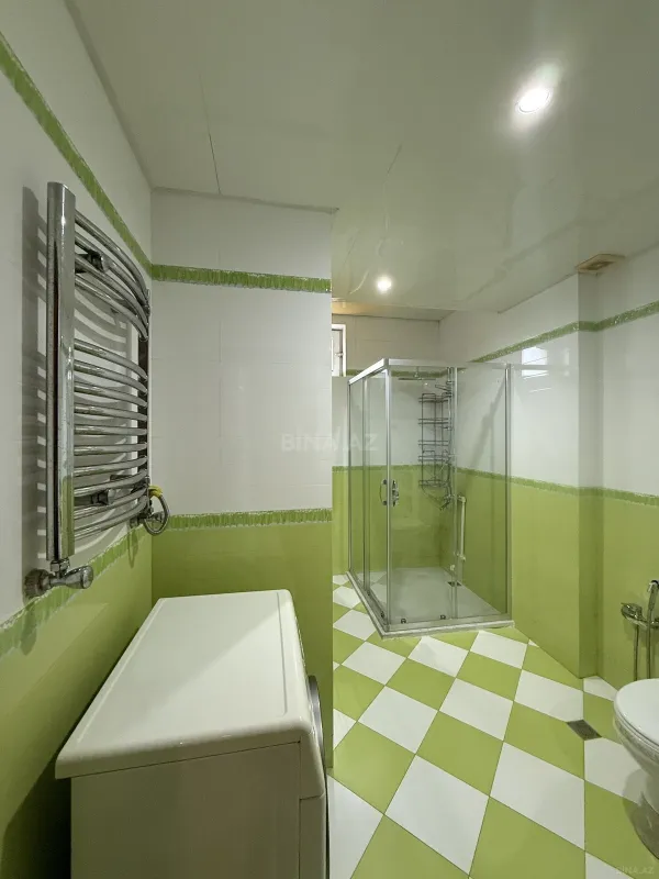 Satılır 3 otaqlı mənzil 115 m²