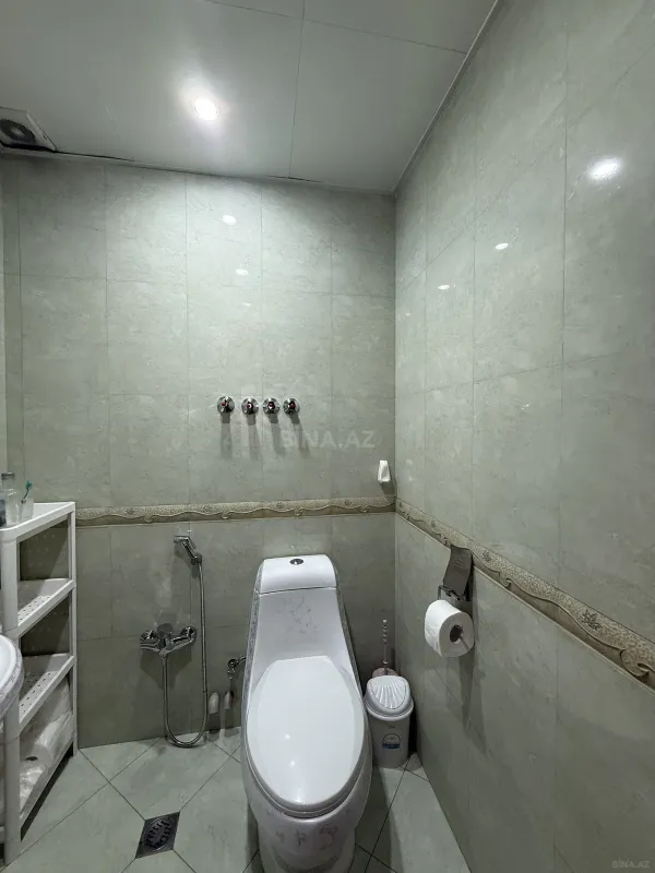 Satılır 3 otaqlı mənzil 115 m²