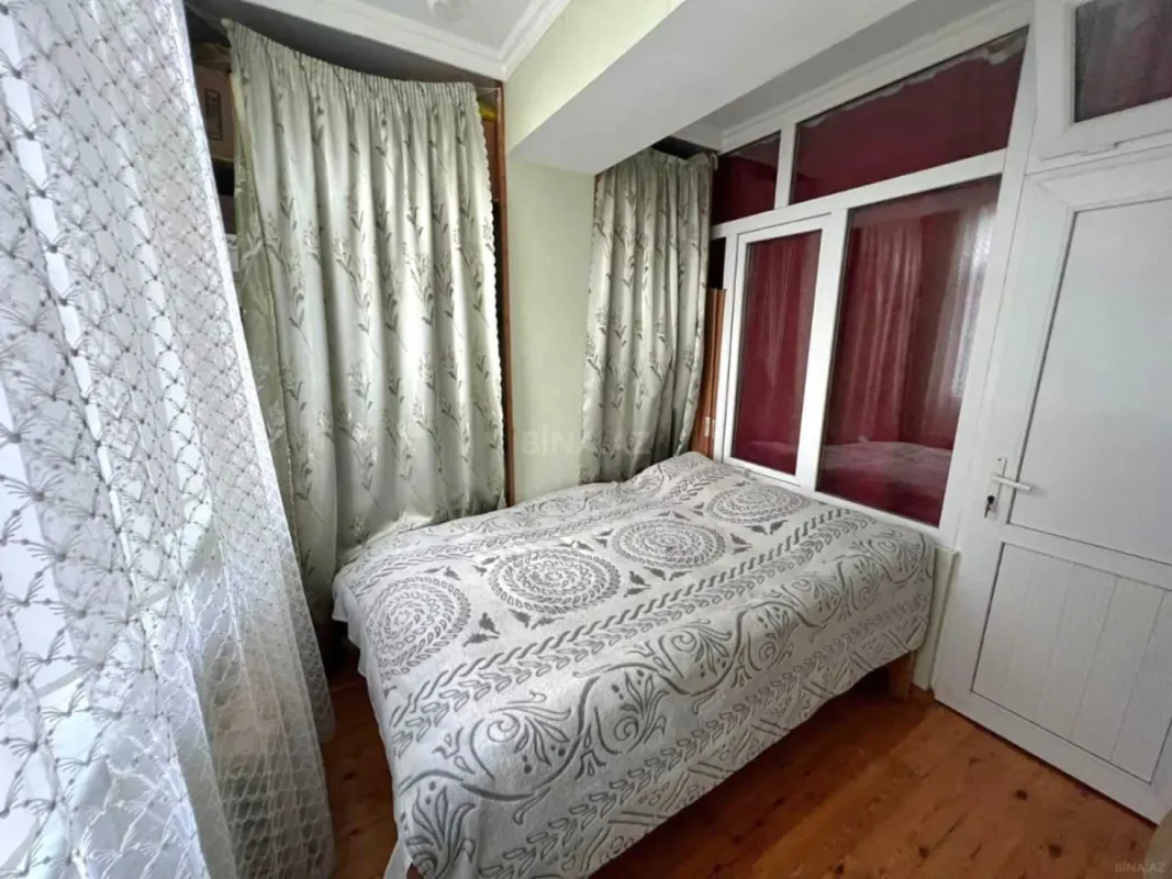Satılır 3 otaqlı mənzil 64 m²