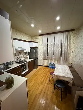 Satılır 2 otaqlı mənzil 64 m²