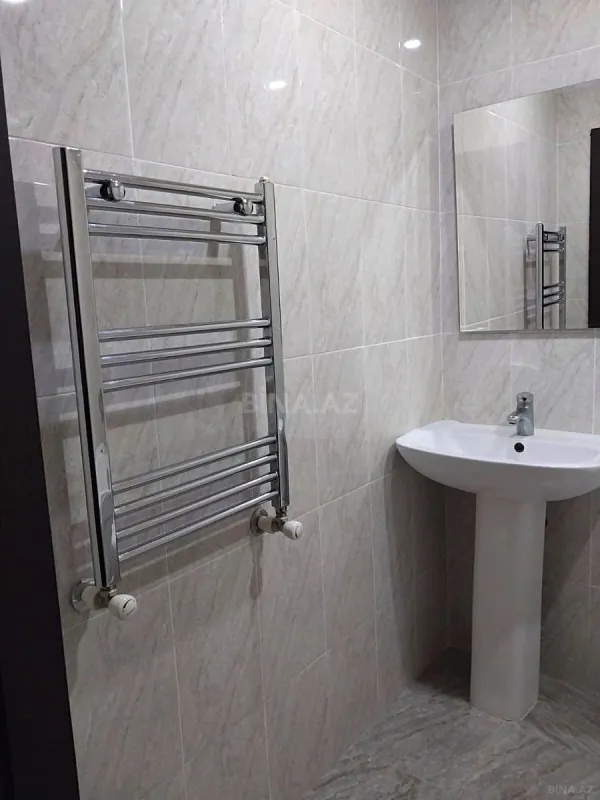 Satılır 2 otaqlı mənzil 65 m²