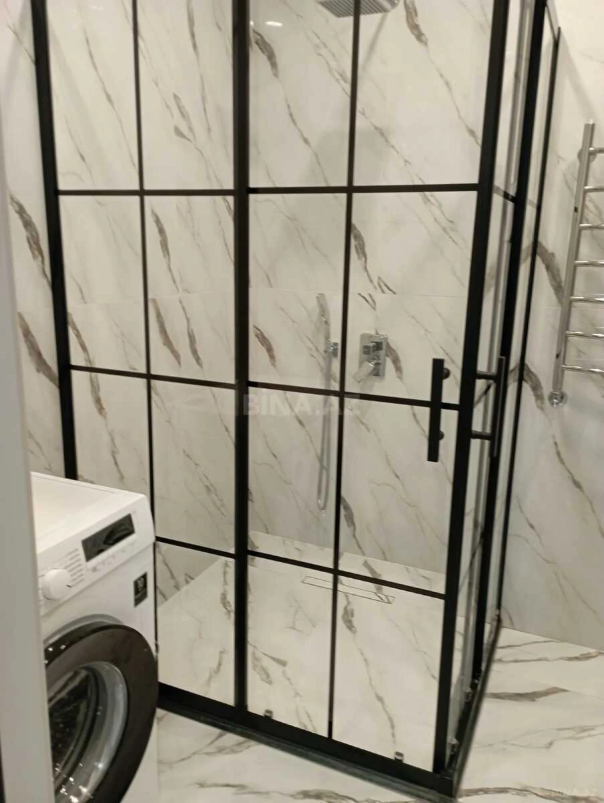 Kirayə verilir 2 otaqlı mənzil 76 m²