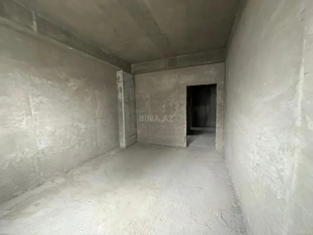 Satılır 3 otaqlı mənzil 163 m²