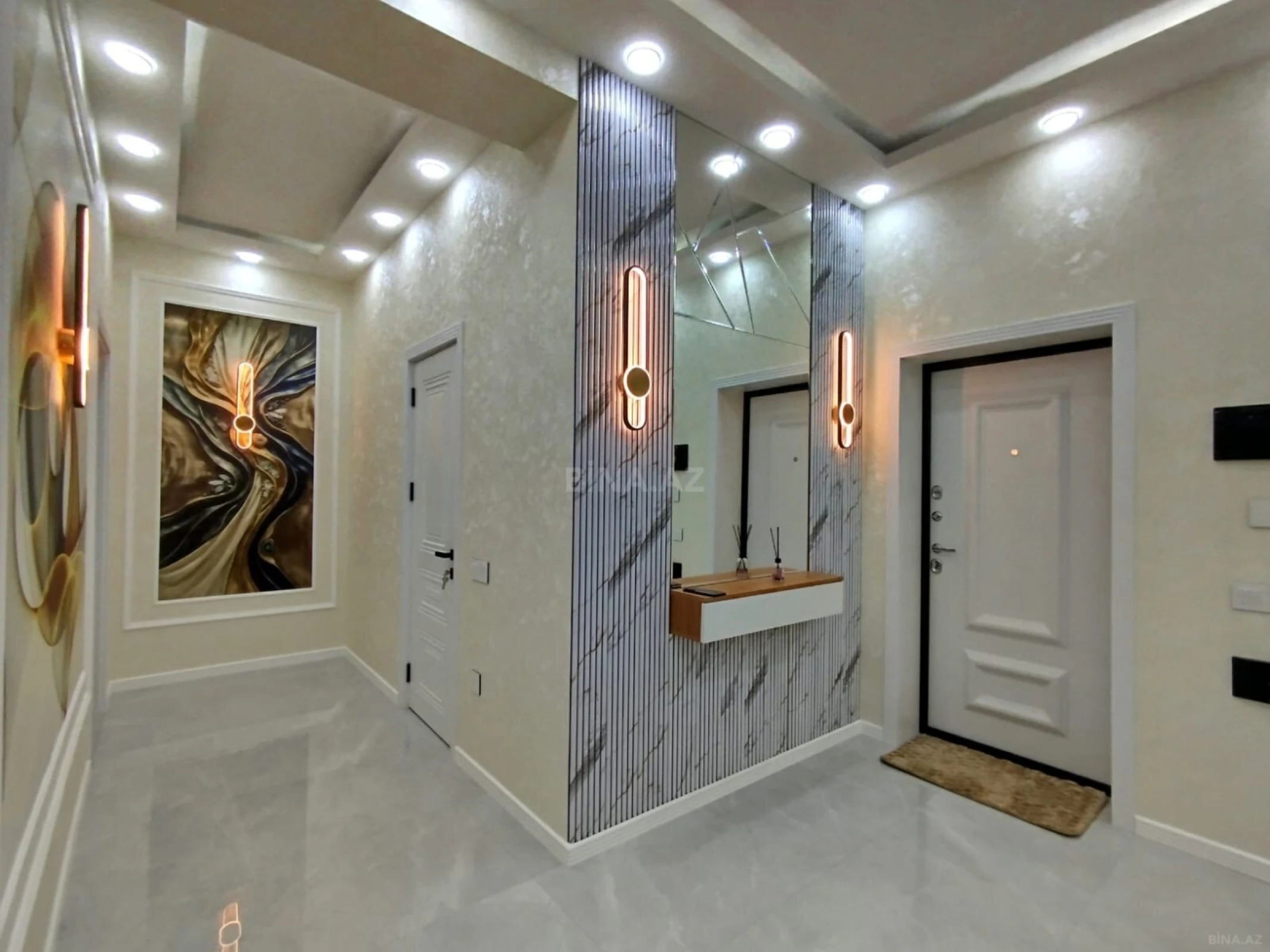 Satılır 3 otaqlı mənzil 95 m²