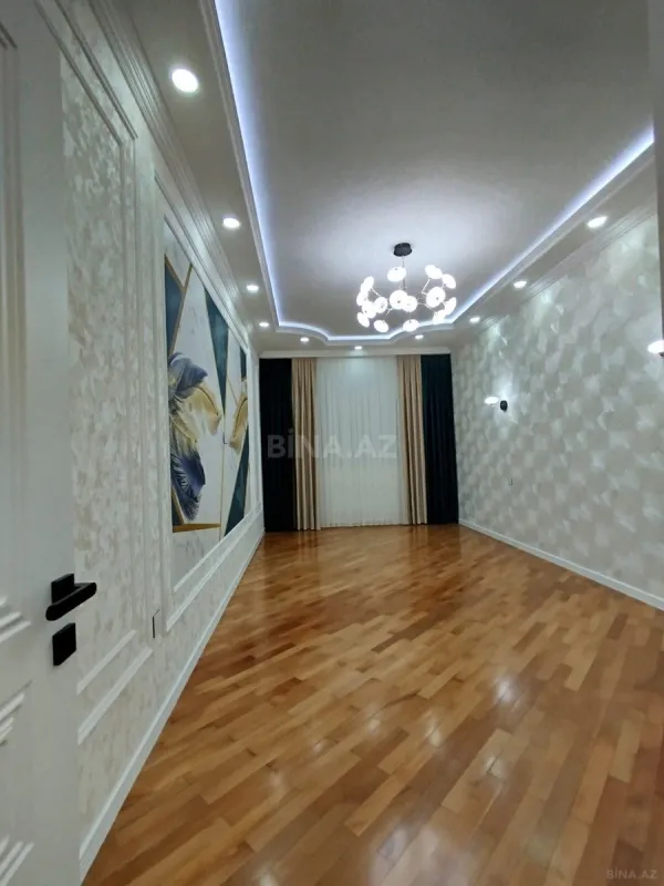 Satılır 3 otaqlı mənzil 95 m²