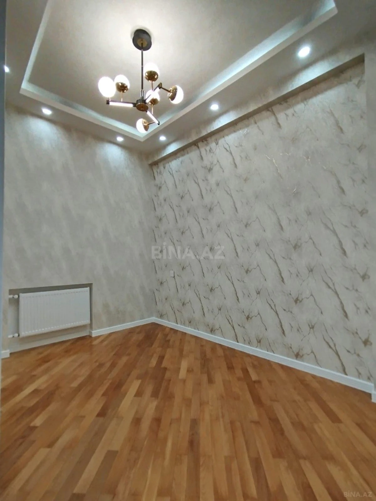 Satılır 3 otaqlı mənzil 95 m²