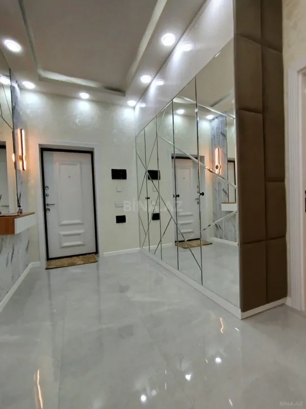 Satılır 3 otaqlı mənzil 95 m²