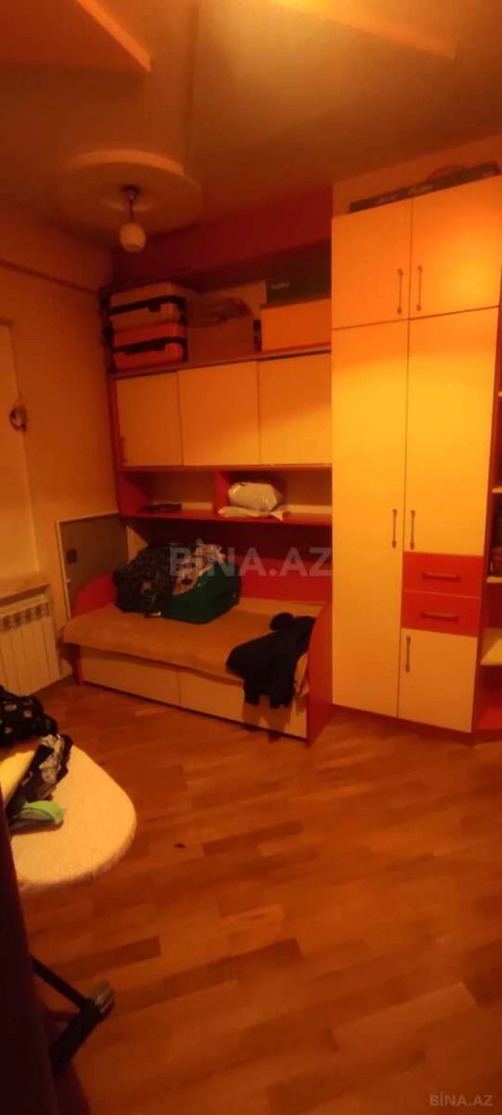 Satılır 2 otaqlı mənzil 96 m²