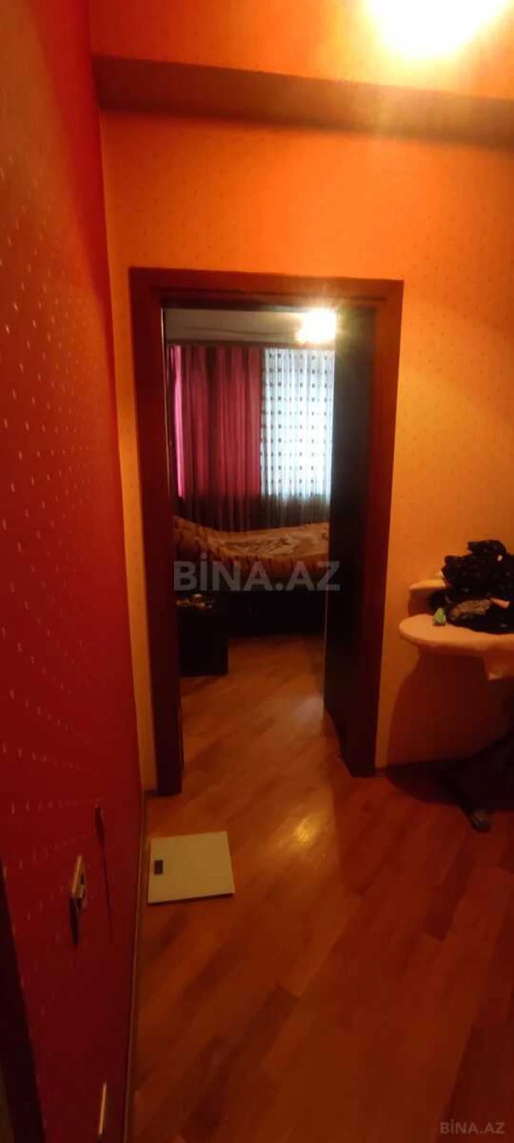 Satılır 2 otaqlı mənzil 96 m²