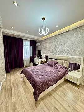 Satılır 3 otaqlı mənzil 128 m²