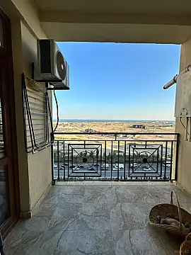 Satılır 2 otaqlı mənzil 81.5 m²