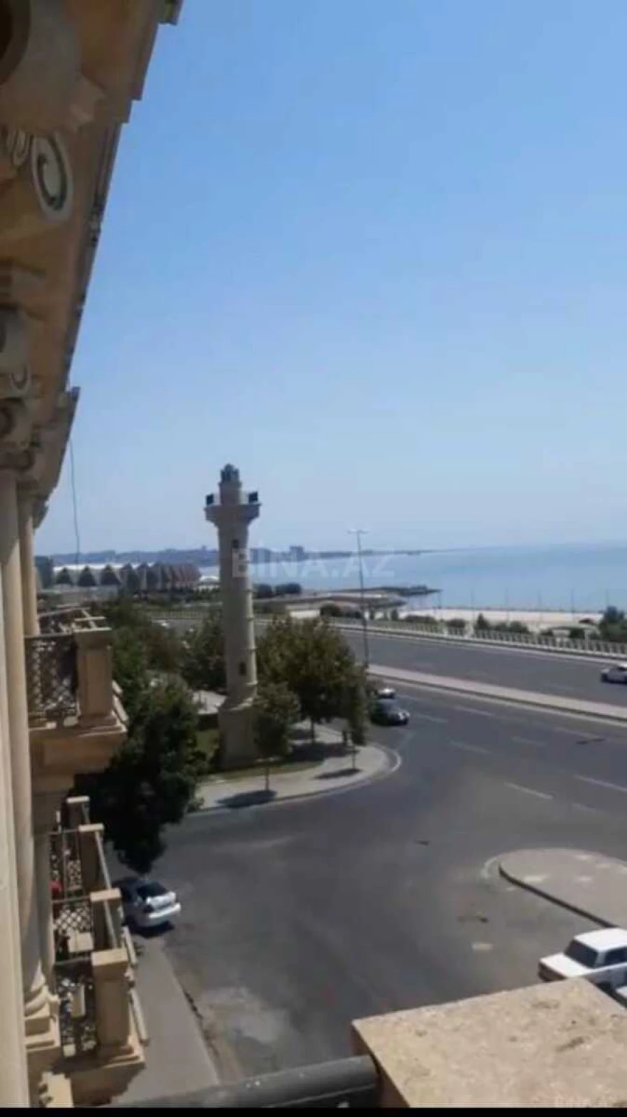 Satılır 2 otaqlı mənzil 75 m²