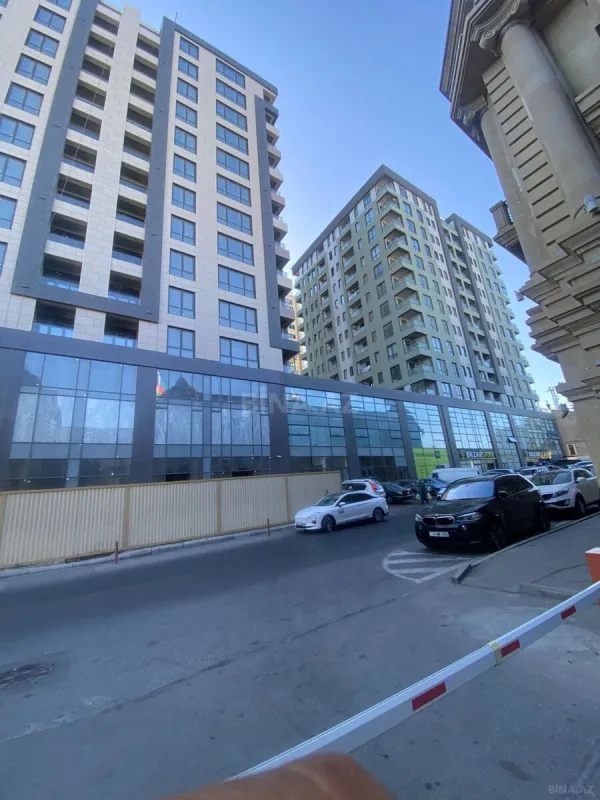 Satılır 2 otaqlı mənzil 75 m²