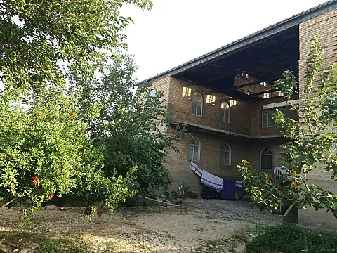 Satılır 10 otaqlı həyət evi 450 m² — Sumqayıt 10 otaq 450.00 m²
