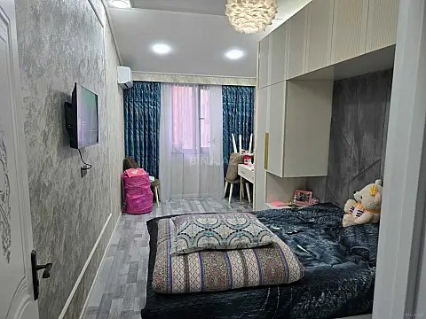 Satılır 2 otaqlı mənzil 61 m²