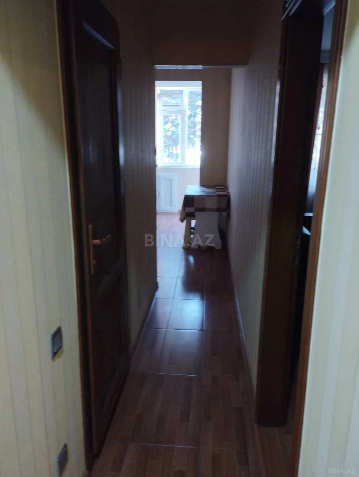 Kirayə verilir 2 otaqlı mənzil 80 m²