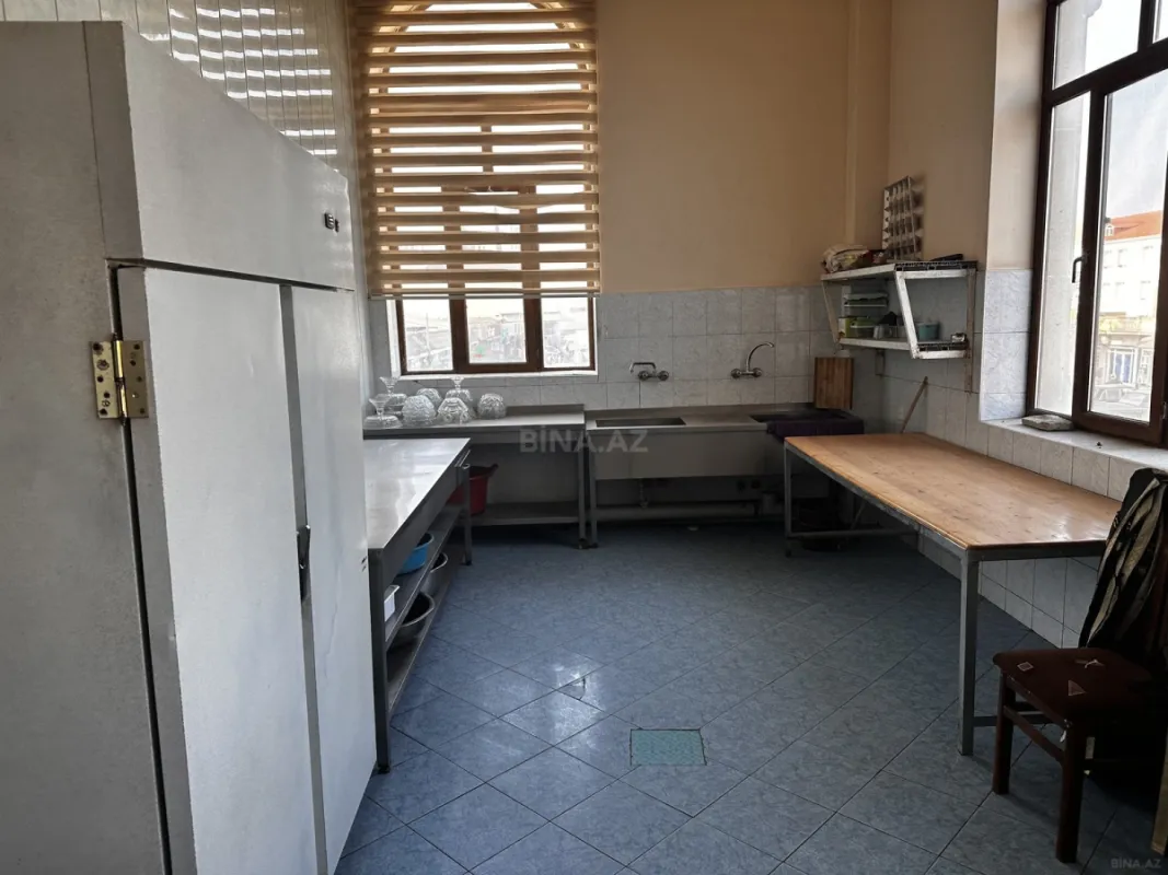Satılır obyekt 1664.2 m²