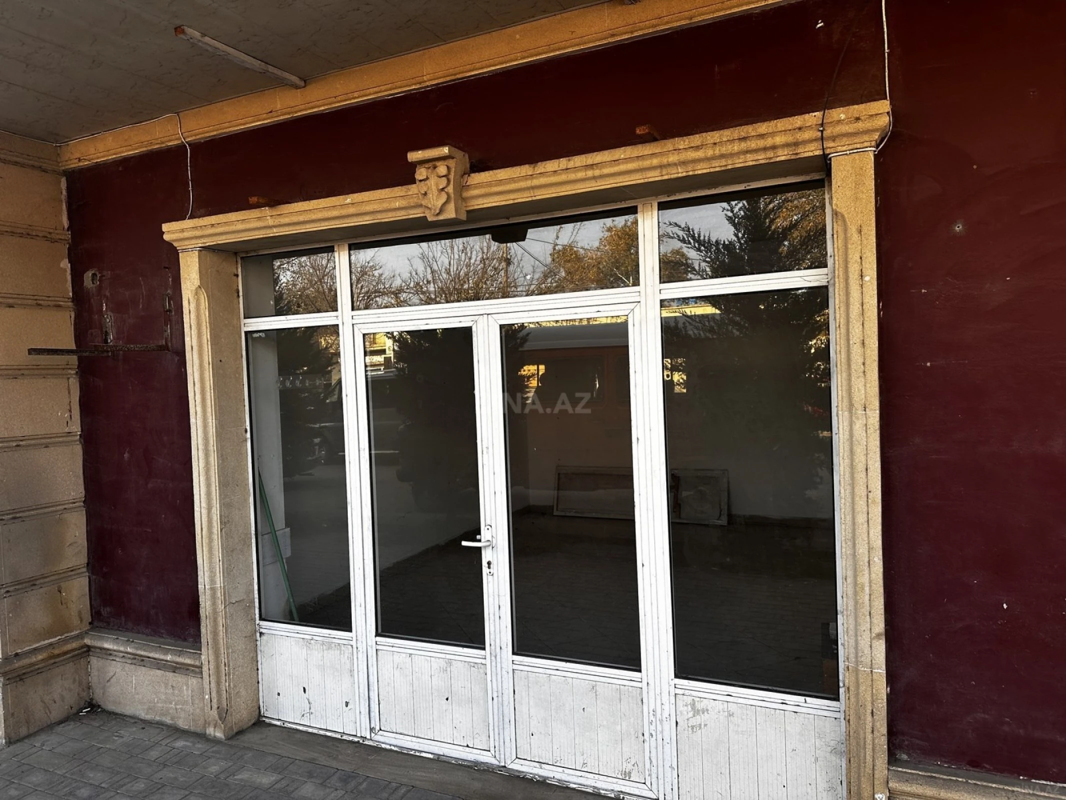 Satılır obyekt 1664.2 m²