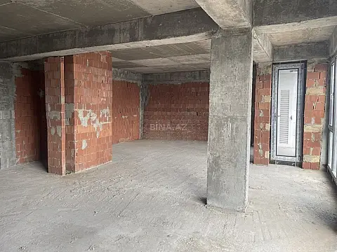 Satılır 2 otaqlı mənzil 108.2 m²