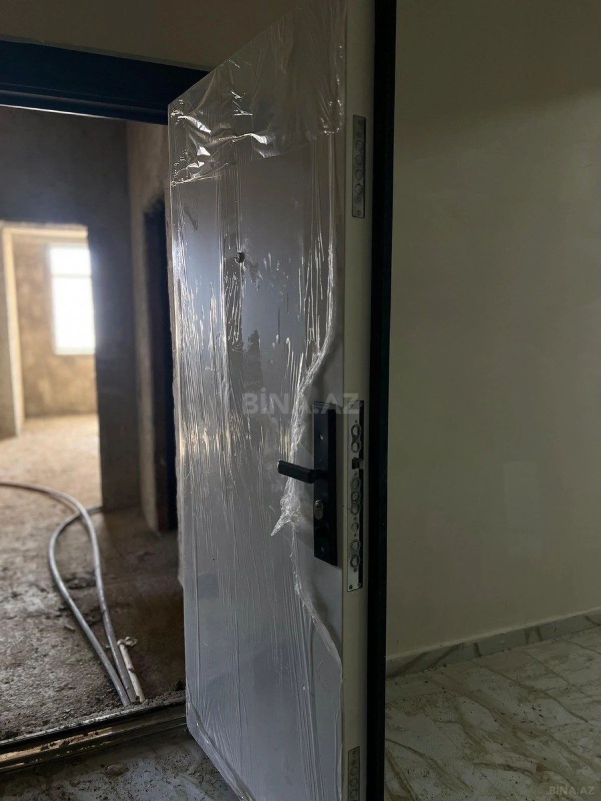 Satılır 2 otaqlı mənzil 69.1 m²