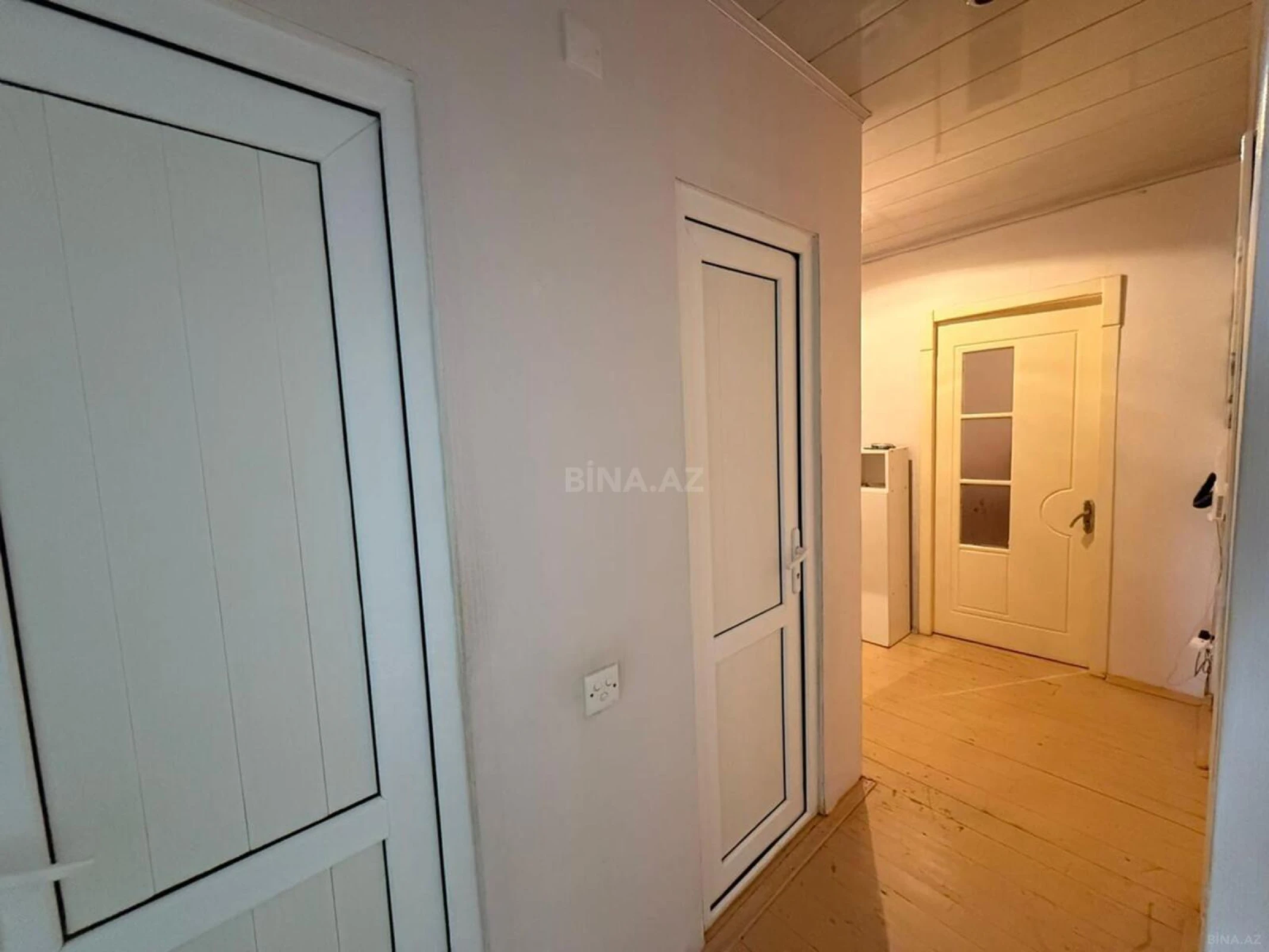 Satılır 4 otaqlı mənzil 80 m²
