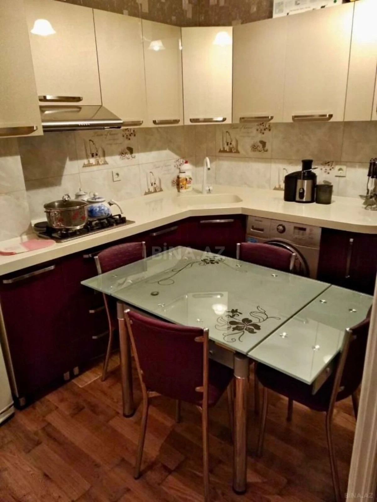 Kirayə verilir 2 otaqlı mənzil 60 m²