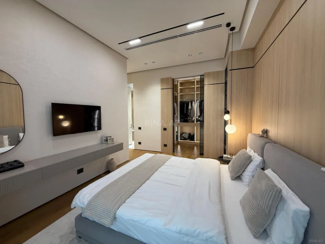 Satılır 2 otaqlı mənzil 100 m²