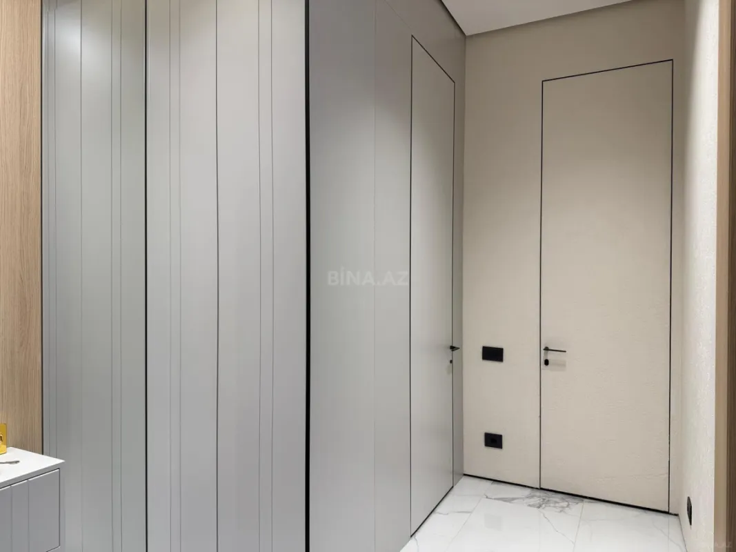 Satılır 2 otaqlı mənzil 100 m²