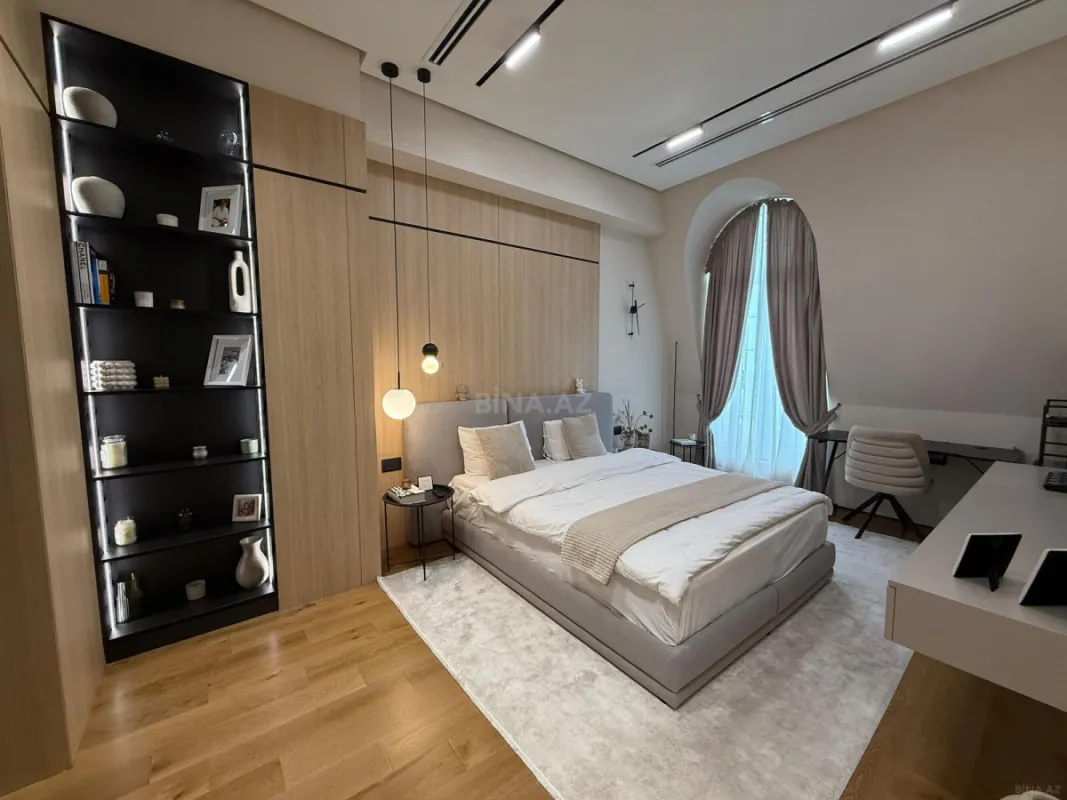 Satılır 2 otaqlı mənzil 100 m²