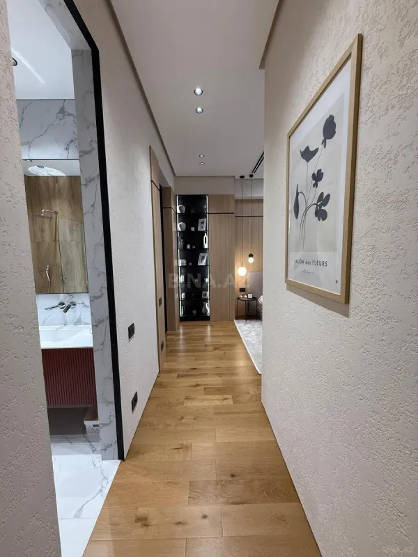 Satılır 2 otaqlı mənzil 100 m²