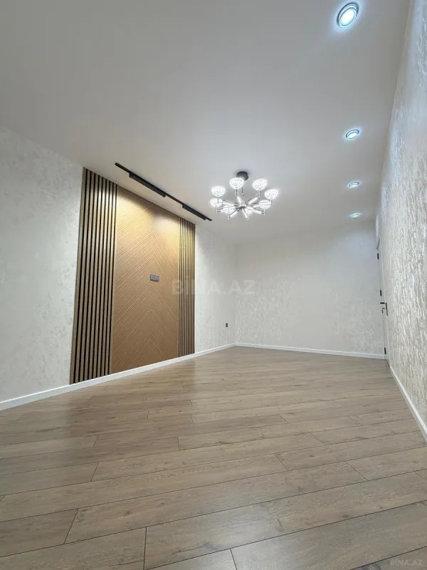 Satılır 2 otaqlı mənzil 65 m²
