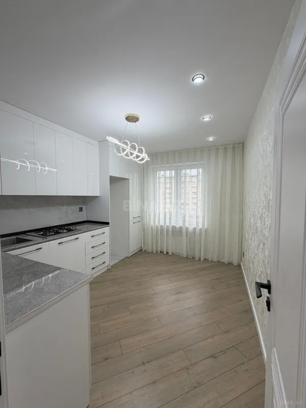 Satılır 2 otaqlı mənzil 65 m²