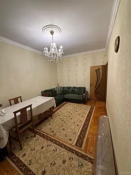 Satılır 4 otaqlı mənzil 110 m²
