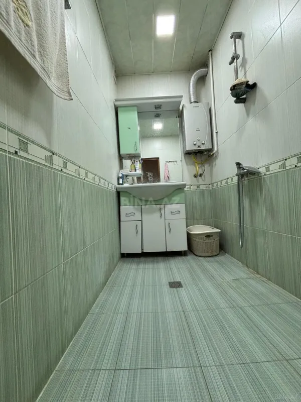 Satılır 4 otaqlı mənzil 110 m²