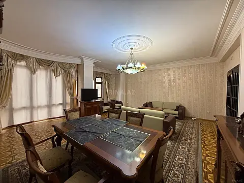 Kirayə verilir 3 otaqlı mənzil 160 m²