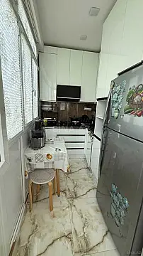 Satılır 3 otaqlı mənzil 91 m²