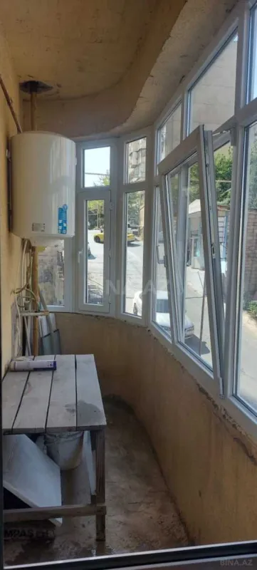 Satılır 2 otaqlı mənzil 100 m²