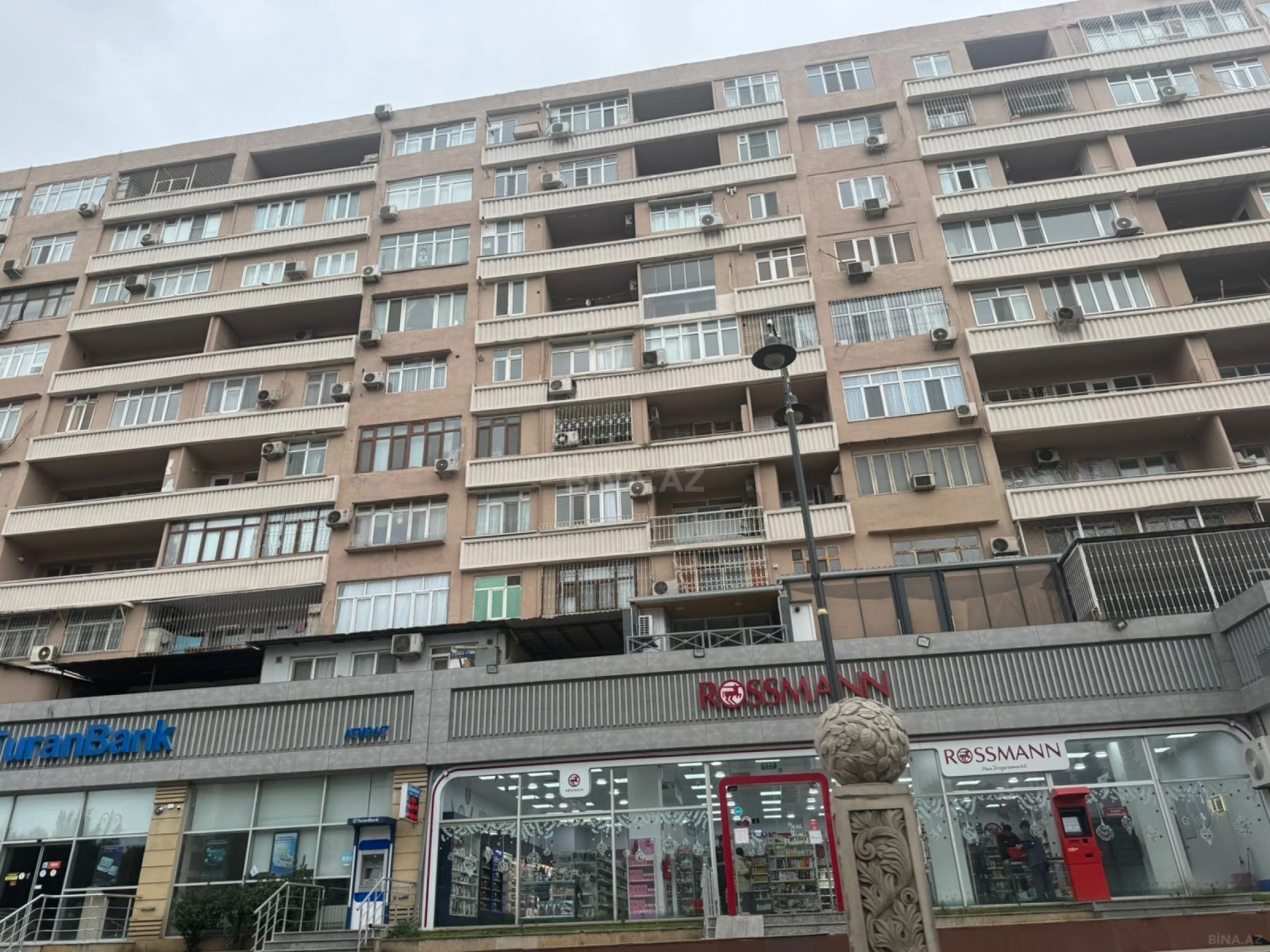 Kirayə verilir 2 otaqlı mənzil 76 m²