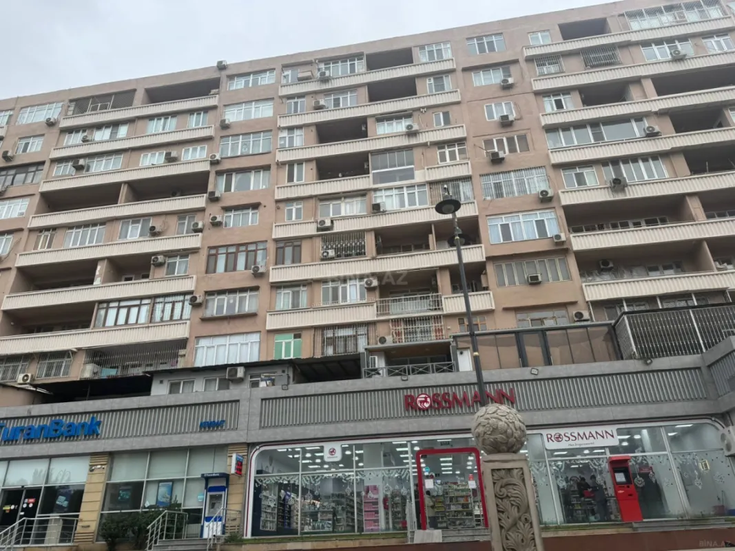 Kirayə verilir 2 otaqlı mənzil 76 m²