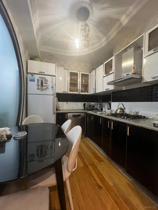 Satılır 3 otaqlı mənzil 90 m²