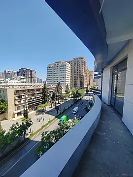 Satılır 1 otaqlı mənzil 45 m²