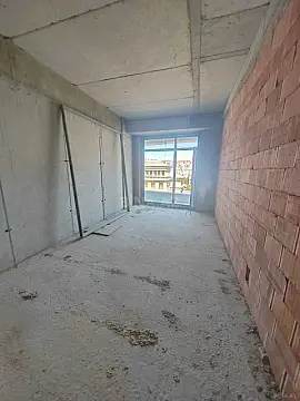 Satılır 1 otaqlı mənzil 45 m²