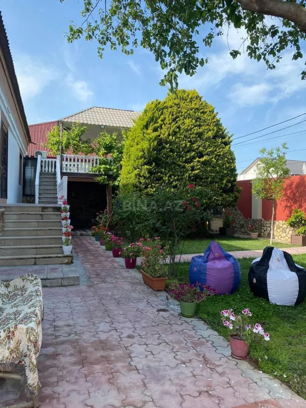 Kirayə verilir 5 otaqlı həyət evi 360 m²