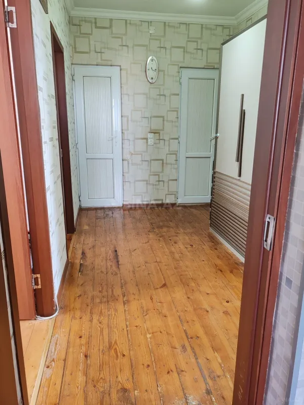 Satılır 2 otaqlı mənzil 58 m²